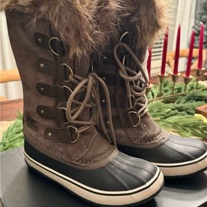 Sorel Joan of Arctic Boots